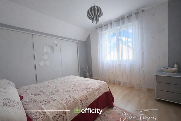 Maison 7 pièces - 165 m²