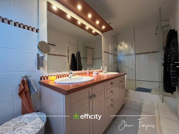 Maison 7 pièces - 165 m²