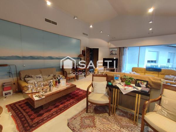 MAISON DE PLAIN PIED, PISCINE, PAS DE VIS A VIS