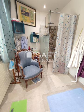 MAISON DE PLAIN PIED, PISCINE, PAS DE VIS A VIS