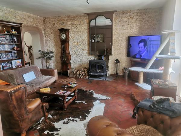 Maison à LE GUA, 17600 - 5 pièces 208m²