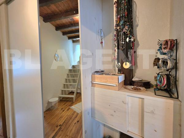 Maison de village mitoyenne rénovée de 84 m