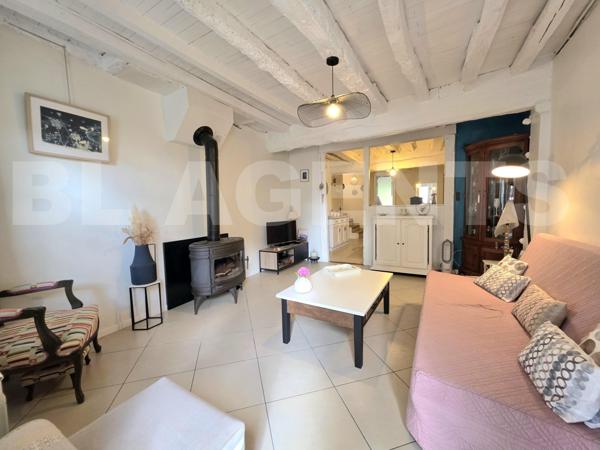 Maison de village mitoyenne rénovée de 84 m