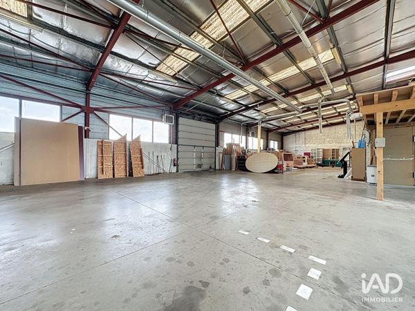 Local d’activité à vendre 1 995 m² Lentilly