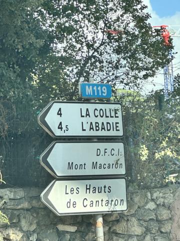 Saint-André-de-la-Roche (06730) SAINT ANDRE DE LA ROCHE/PROXIMITE COL DE VILLEFRANCHE : TERRAIN A BATIR DE 600m² ENVIRON, DOMINANT, PLEIN SUD