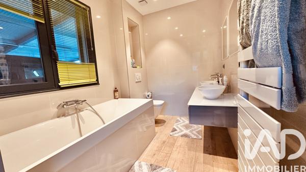 Maison à vendre 10 pièces 360 m² Auribeau-sur-Siagne