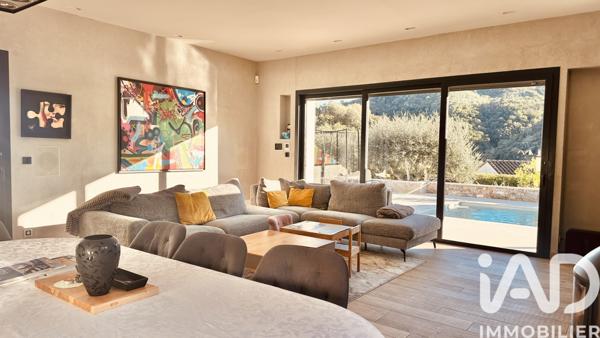Maison à vendre 10 pièces 360 m² Auribeau-sur-Siagne