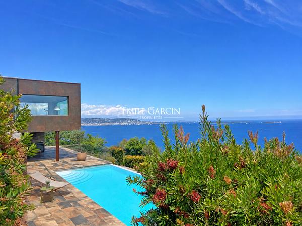 A vendre, Côte d'Azur, Théoule-sur-mer , villa avec vue mer à couper le souffle