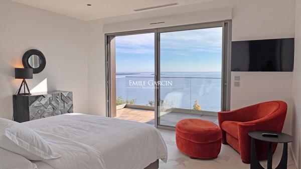 A vendre, Côte d'Azur, Théoule-sur-mer , villa avec vue mer à couper le souffle