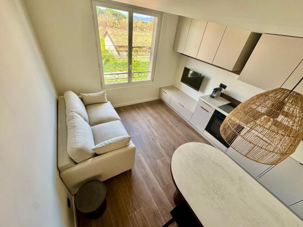 Saint-Aygulf à pied de la mer- Studio 20m2- 4 couchages-rénové entièrement en 2025