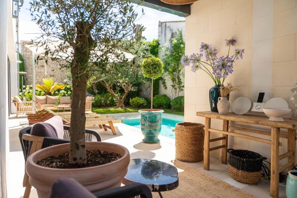Vente Maison de luxe Saint-Martin-de-Ré 12 Pièces 300 m²