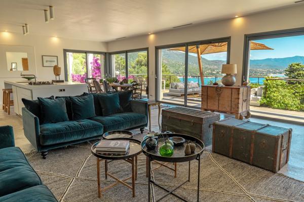Vente Villa de luxe Sagone 6 Pièces 150 m²
