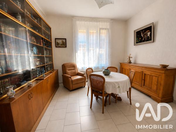 Maison à vendre 7 pièces 131 m² Saint-Quentin