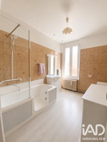Maison à vendre 7 pièces 131 m² Saint-Quentin