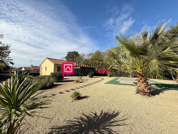 Maison Proche Fontevraud L Abbaye 5 pièce(s) 133 m2 - Terrain de 7000m2