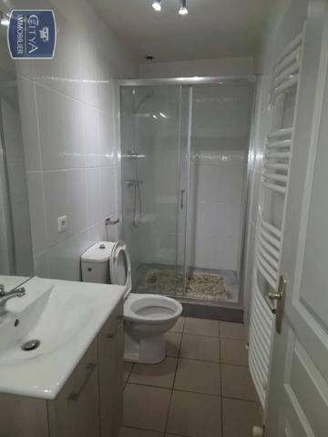 Appartement à louer 2 pièces 50m² Villefranche-sur-Saône (69400)