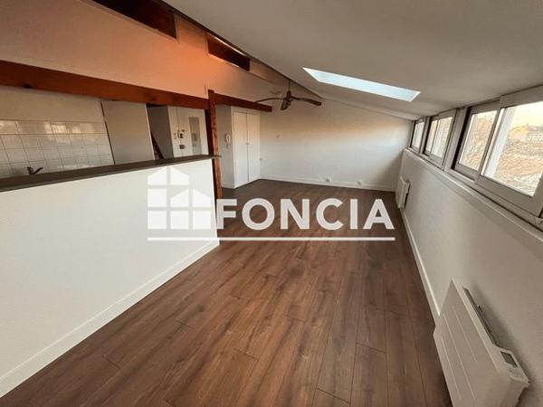 Location Studio 29.86 m² - 32 RUE SAINT NICOLAS Bordeaux 33000