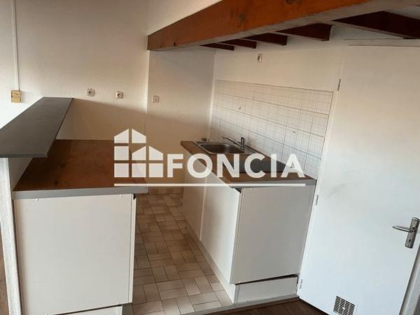 Location Studio 29.86 m² - 32 RUE SAINT NICOLAS Bordeaux 33000