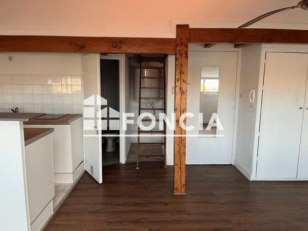 Location Studio 29.86 m² - 32 RUE SAINT NICOLAS Bordeaux 33000