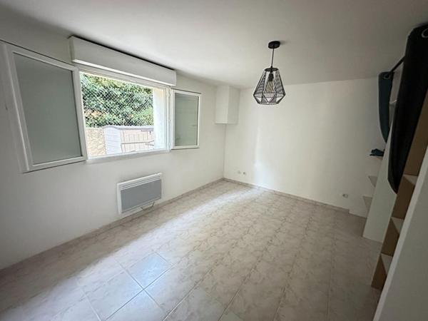 À vendre en exclusivité  Appartement en rez-de-chaussée à Rognac