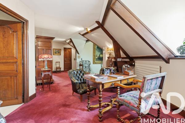 Maison à vendre 8 pièces 307 m² Santeny