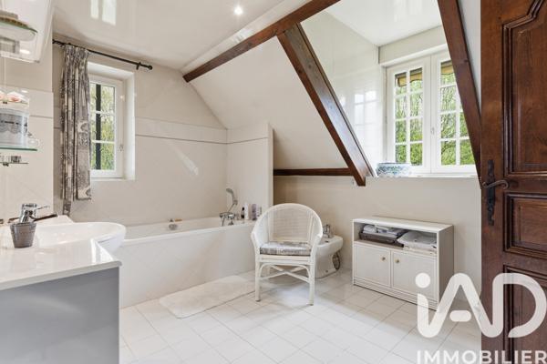 Maison à vendre 8 pièces 307 m² Santeny