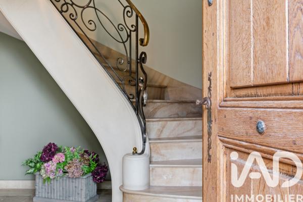 Maison à vendre 8 pièces 307 m² Santeny