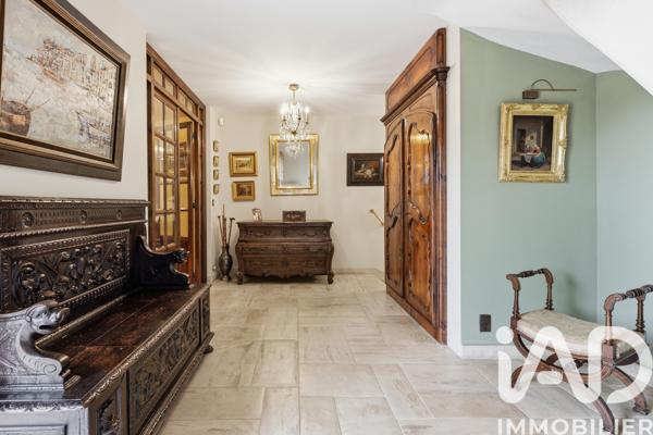 Maison à vendre 8 pièces 307 m² Santeny