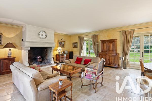 Maison à vendre 8 pièces 307 m² Santeny