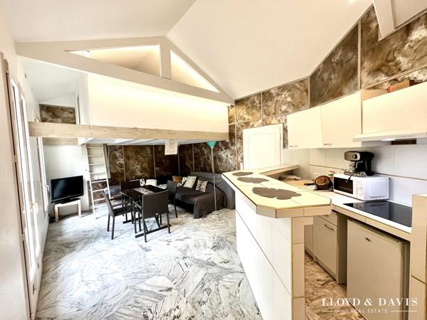 Studio avec mezzanine- A deux pas des plages et du centre-ville