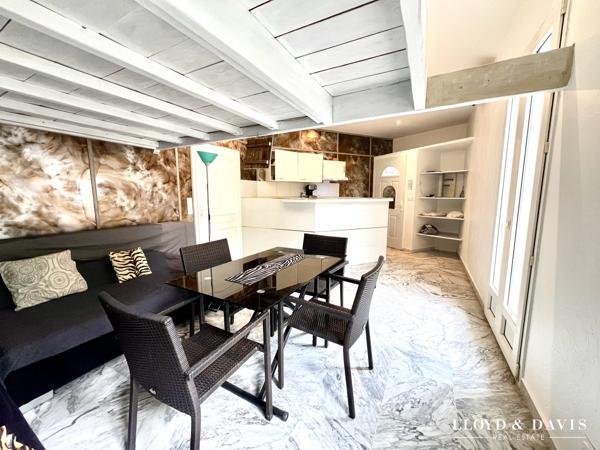 Studio avec mezzanine- A deux pas des plages et du centre-ville