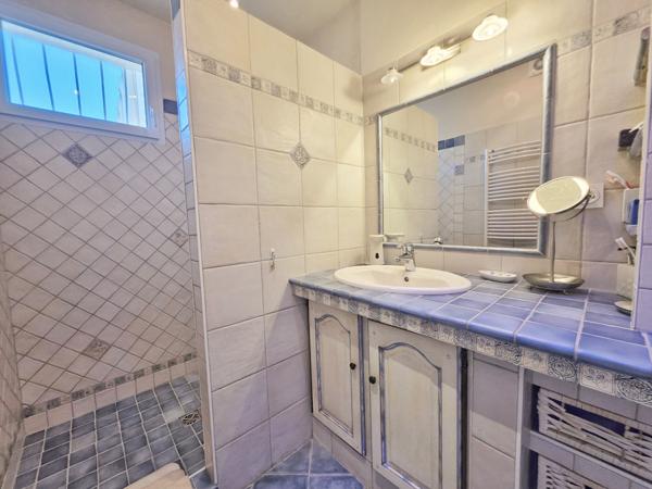 Beaucaire (30300) Maison de plain-pied avec grand espace vert