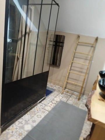 Vente                                                      Immeuble
                        
                     10 pièces                      312 m2                     à Sedan
