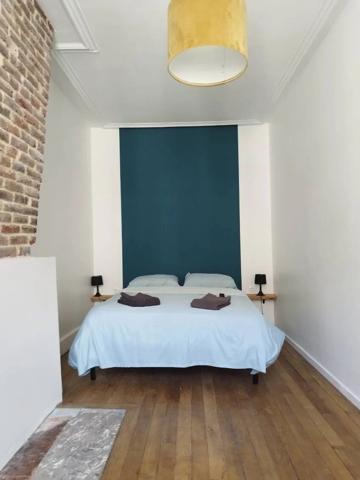 Vente                                                      Immeuble
                        
                     10 pièces                      312 m2                     à Sedan