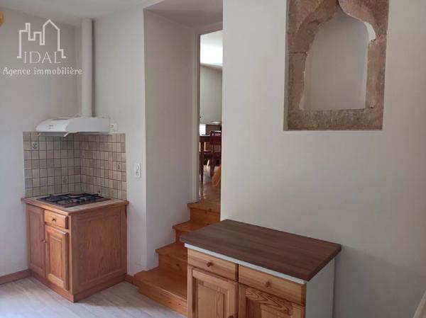 Location                                                      Maison
                        
                     2 pièces                      59 m2                     à Sévérac-d'Aveyron