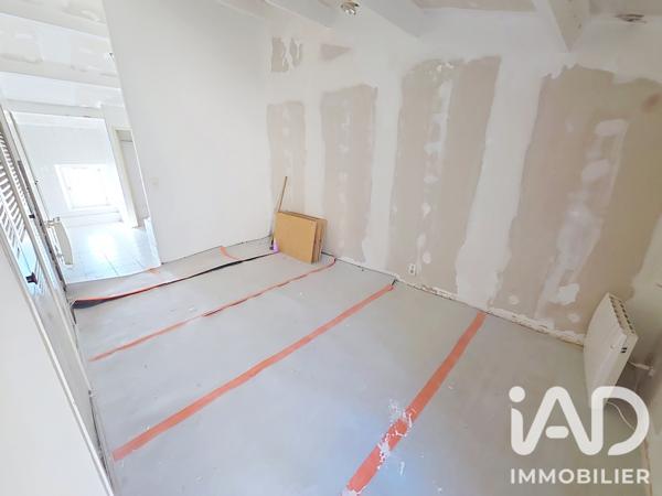 Appartement à vendre 2 pièces 79 m² La Rochefoucauld-en-Angoumois