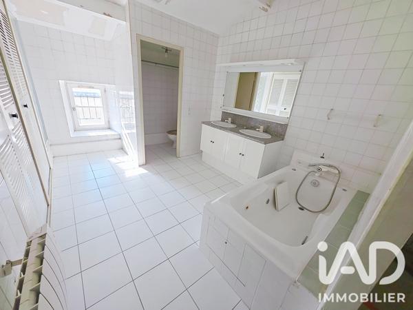 Appartement à vendre 2 pièces 79 m² La Rochefoucauld-en-Angoumois