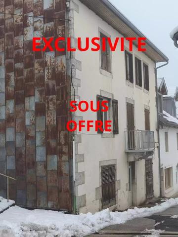 Immeuble composé de 6 appartements