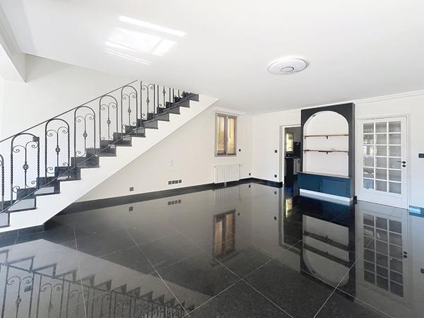 Maison Suresnes