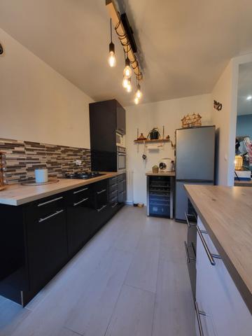 Appartement rénové de 61 m²