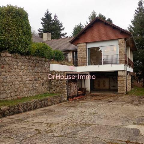 Maison à vendre 10 pièces de 273 m²