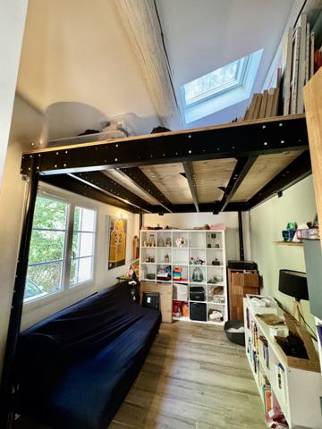 Rochefort-du-Gard (30650) Maison 200 m² sur terrain e 1567 m² Rochefort du Gard