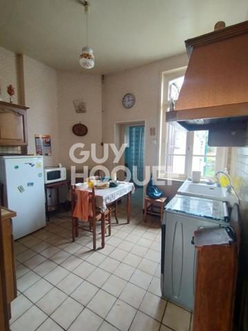 Maison à vendre à PERONNE (80200) - 3 chambres avec garage et jardin