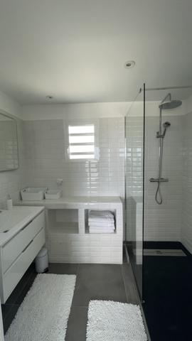 Gosier (97190) Bel appartement VUE MER
