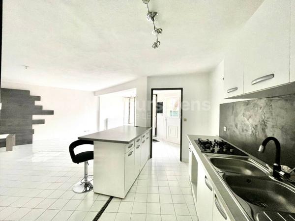 Fréjus proche centre - 4 pièces 90 m2  rez de jardin au calme avec garage