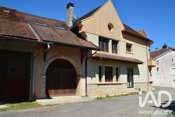 Maison à vendre 7 pièces 240 m² Isches