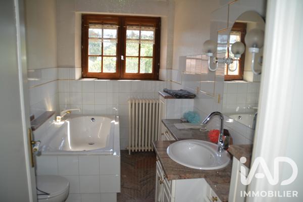 Maison à vendre 7 pièces 240 m² Isches