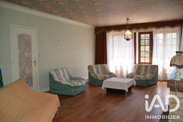 Maison à vendre 7 pièces 240 m² Isches