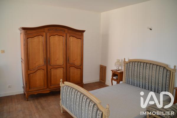 Maison à vendre 7 pièces 240 m² Isches