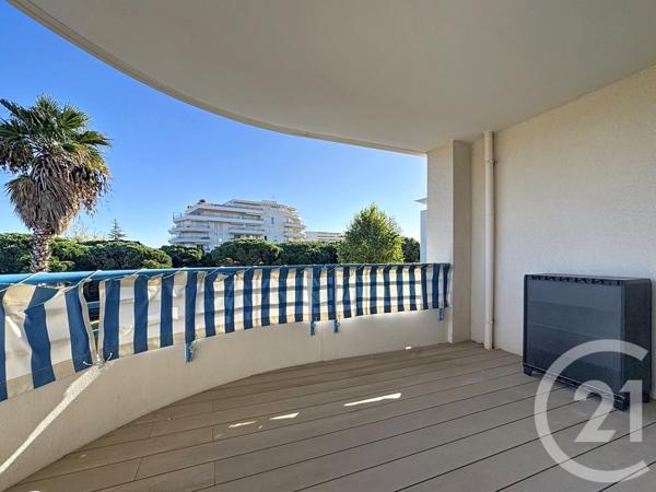 Appartement T2 à vendre  2 pièces - 37,11 m2 FREJUS - 83